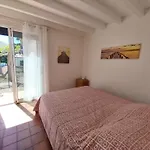 T6, 10 Couchages, Front De Mer, Piscine, Pierre La *