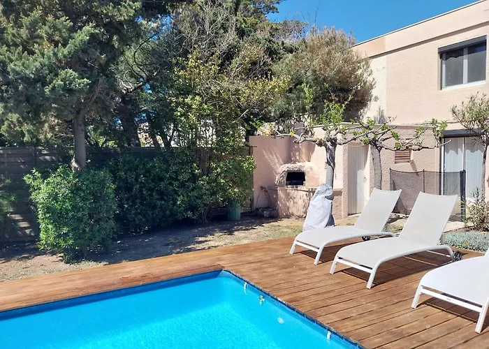 T6, 10 Couchages, Front De Mer, Piscine, Pierre La *